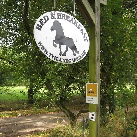 Tyklundgaards Bed & Breakfast *